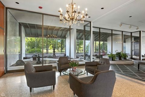 Tiny photo for 5733 N SHERIDAN Road #28D, Chicago, IL 60660 (MLS # 12458965)