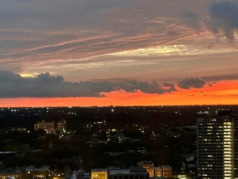 Tiny photo for 5733 N SHERIDAN Road #28D, Chicago, IL 60660 (MLS # 12458965)