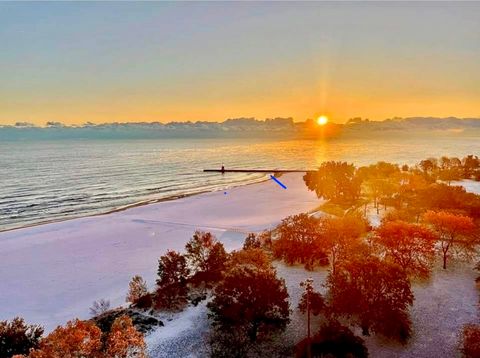 Tiny photo for 5733 N SHERIDAN Road #28D, Chicago, IL 60660 (MLS # 12458965)