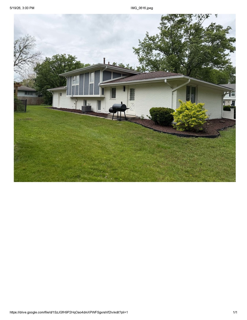 1115 Birch Road