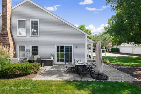 Tiny photo for 2S758 Timber Drive, Warrenville, IL 60555 (MLS # 12746597)