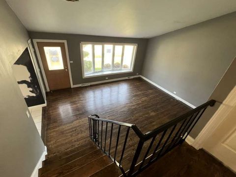 Tiny photo for Oak Lawn, IL 60453 (MLS # 12715519)