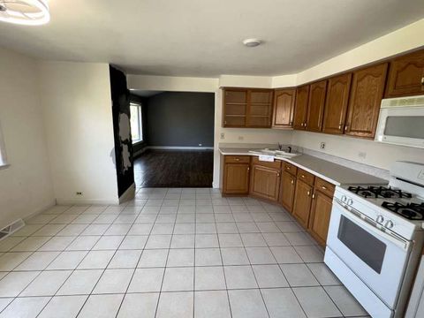 Tiny photo for Oak Lawn, IL 60453 (MLS # 12715519)