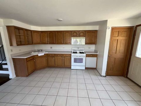 Tiny photo for Oak Lawn, IL 60453 (MLS # 12715519)