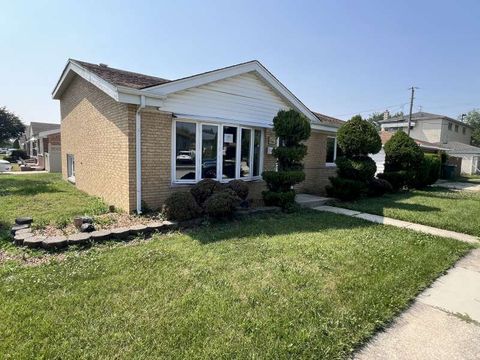 Tiny photo for Oak Lawn, IL 60453 (MLS # 12715519)