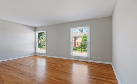 Tiny photo for 901 Waukegan Road #B, Deerfield, IL 60015 (MLS # 12745457)