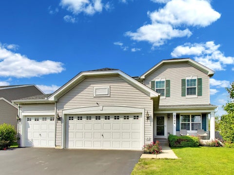 Photo of 1894 Alta Drive, Volo, IL 60020 (MLS # 12759905)