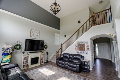 Tiny photo for 840 Wildwood Drive, Pingree Grove, IL 60140 (MLS # 12630959)