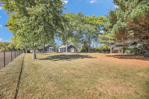 Tiny photo for 911 N CO RD 590 E Road, Tuscola, IL 61953 (MLS # 12429958)