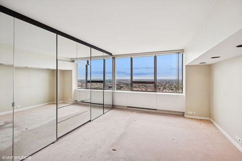 Tiny photo for 2800 N Lake Shore Drive #4117, Chicago, IL 60657 (MLS # 12447515)