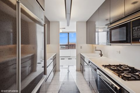 Tiny photo for 2800 N Lake Shore Drive #4117, Chicago, IL 60657 (MLS # 12447515)