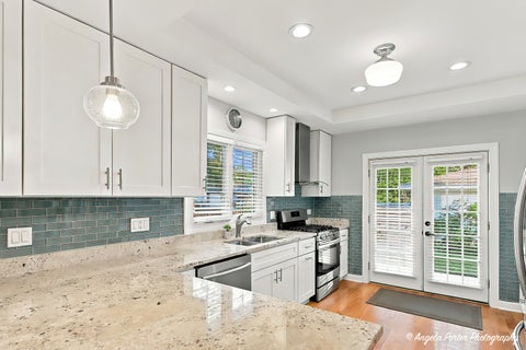 Tiny photo for 643 Sylviawood Avenue, Park Ridge, IL 60068 (MLS # 12780089)