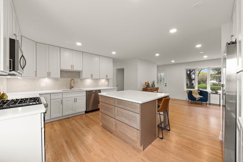 Tiny photo for 667 W Saint Aubin Drive, Addison, IL 60101 (MLS # 12779711)