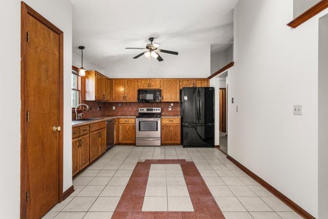 Tiny photo for 608 E Oaks Road, Urbana, IL 61802 (MLS # 12646733)