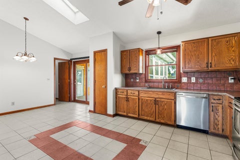 Tiny photo for 608 E Oaks Road, Urbana, IL 61802 (MLS # 12646733)
