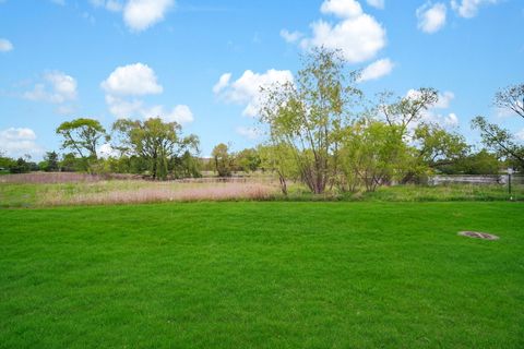 Tiny photo for 1028 Orchard Pond Court, Lake Zurich, IL 60047 (MLS # 12616897)