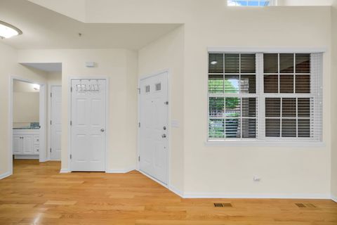 Tiny photo for 1028 Orchard Pond Court, Lake Zurich, IL 60047 (MLS # 12616897)