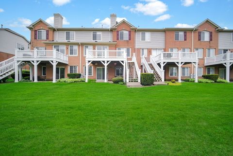 Tiny photo for 1028 Orchard Pond Court, Lake Zurich, IL 60047 (MLS # 12616897)