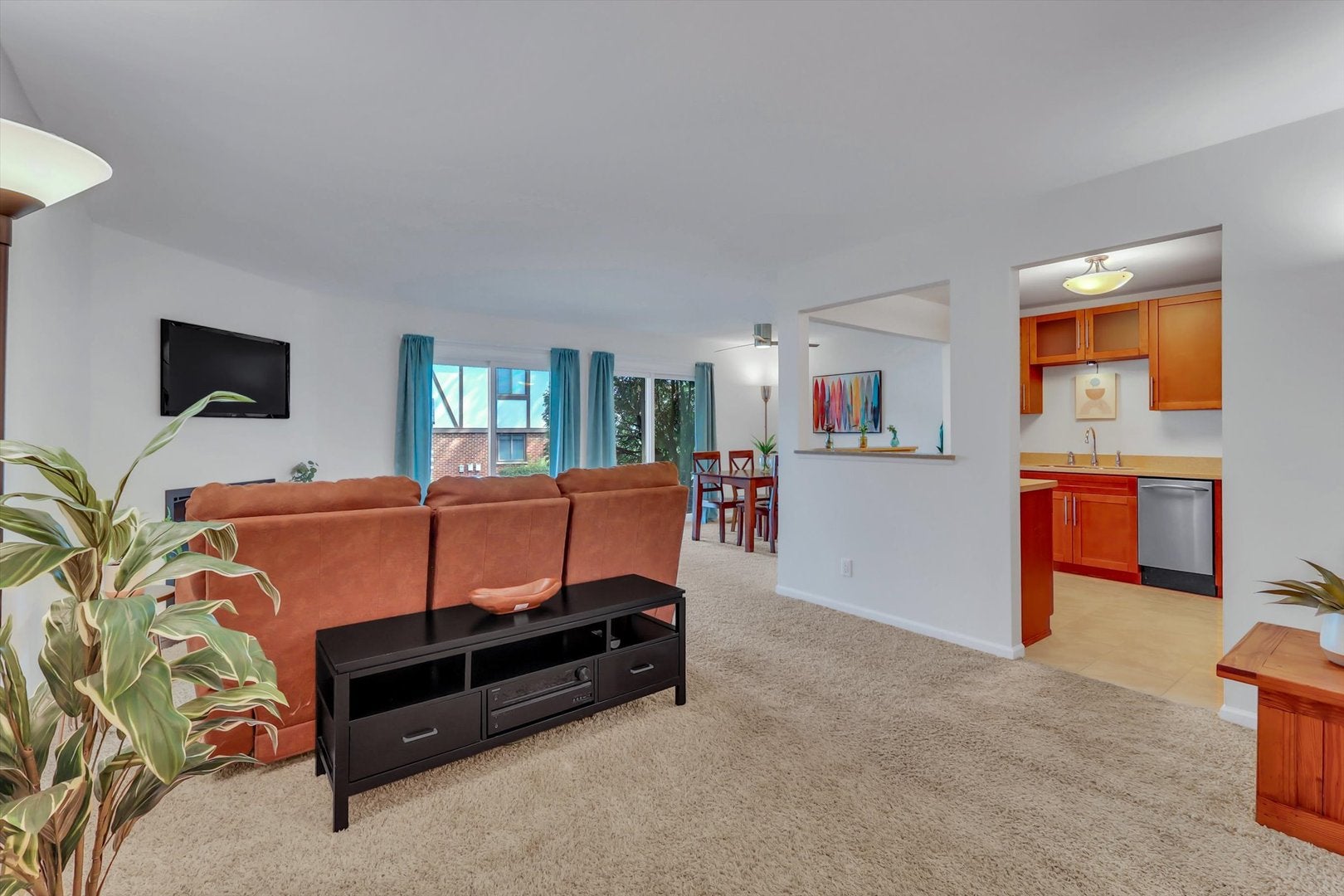 1374 Williamsburg Drive B1