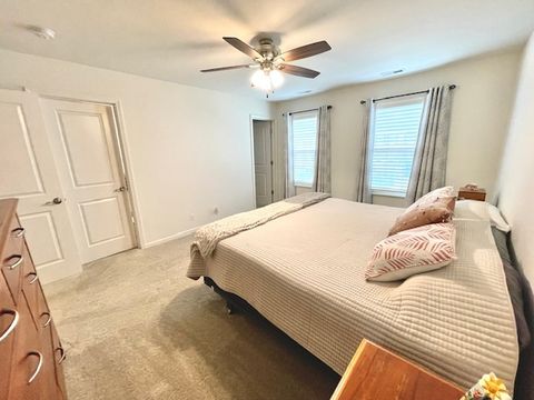 Tiny photo for 546 Cimmaron Circle, Crystal Lake, IL 60012 (MLS # 12468117)