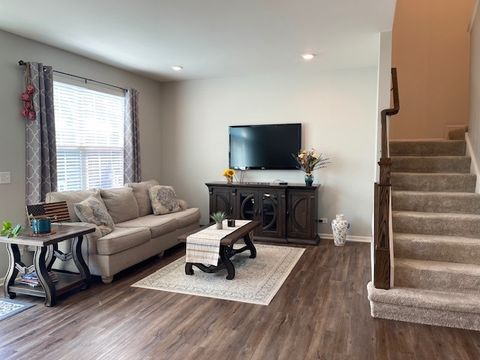 Tiny photo for 546 Cimmaron Circle, Crystal Lake, IL 60012 (MLS # 12468117)