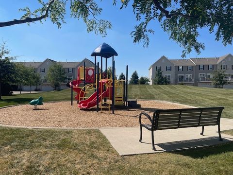 Tiny photo for 546 Cimmaron Circle, Crystal Lake, IL 60012 (MLS # 12468117)