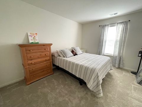 Tiny photo for 546 Cimmaron Circle, Crystal Lake, IL 60012 (MLS # 12468117)