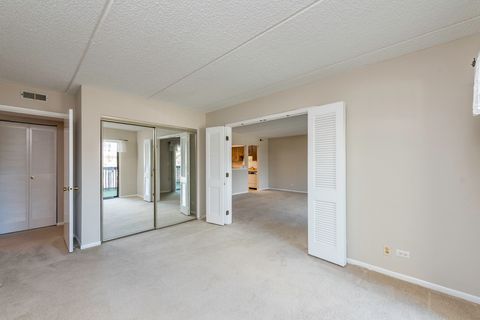 Tiny photo for 650 Whitney Court #203, Gurnee, IL 60031 (MLS # 12480971)