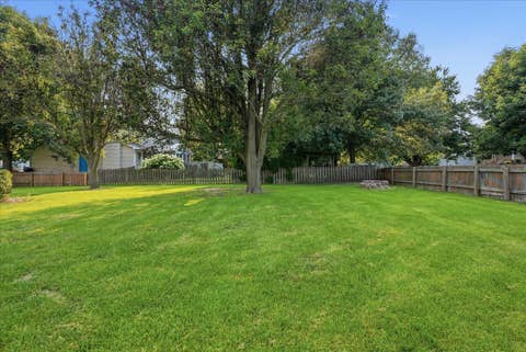 Tiny photo for 506 Havens Drive, Hudson, IL 61748 (MLS # 12706910)