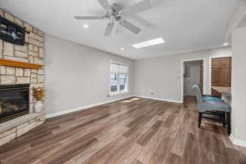 Tiny photo for 1505 Chartwell Road, Schaumburg, IL 60195 (MLS # 12449842)