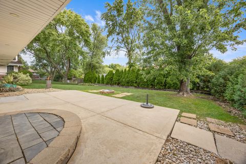 Tiny photo for 1505 Chartwell Road, Schaumburg, IL 60195 (MLS # 12449842)