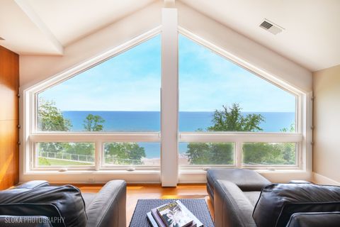 Tiny photo for 55 S Deere Park Drive, Highland Park, IL 60035 (MLS # 12409049)