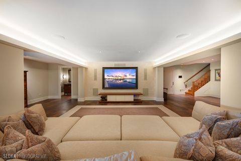 Tiny photo for 55 S Deere Park Drive, Highland Park, IL 60035 (MLS # 12409049)