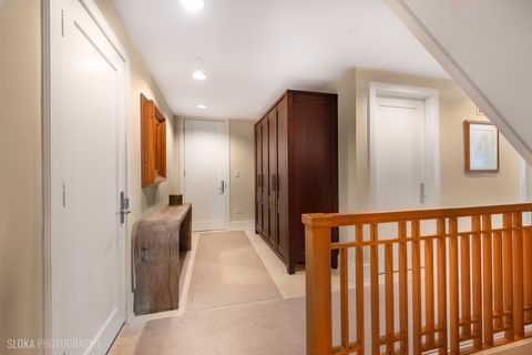 Tiny photo for 55 S Deere Park Drive, Highland Park, IL 60035 (MLS # 12409049)