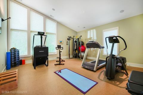 Tiny photo for 55 S Deere Park Drive, Highland Park, IL 60035 (MLS # 12409049)