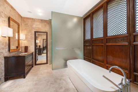 Tiny photo for 55 S Deere Park Drive, Highland Park, IL 60035 (MLS # 12409049)