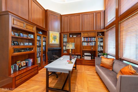 Tiny photo for 55 S Deere Park Drive, Highland Park, IL 60035 (MLS # 12409049)