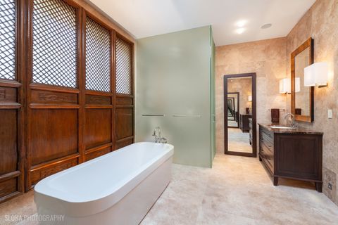 Tiny photo for 55 S Deere Park Drive, Highland Park, IL 60035 (MLS # 12409049)