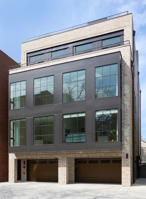 1500 N Wieland Street 2W Chicago IL 60610