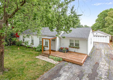 A home in Oak Lawn