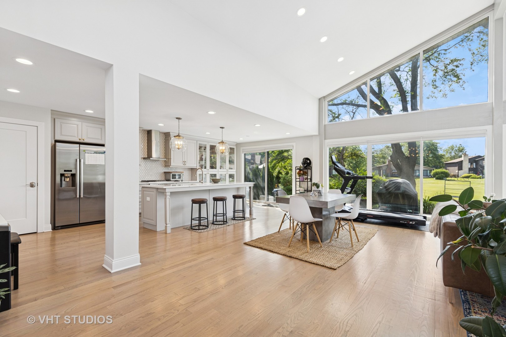 3118 River Falls Drive
