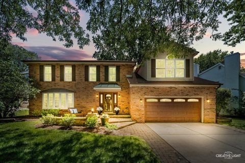 Tiny photo for 2425 Tanglewood Drive, Lisle, IL 60532 (MLS # 12678275)