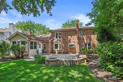 Tiny photo for 2425 Tanglewood Drive, Lisle, IL 60532 (MLS # 12678275)
