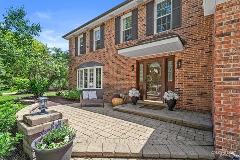 Tiny photo for 2425 Tanglewood Drive, Lisle, IL 60532 (MLS # 12678275)