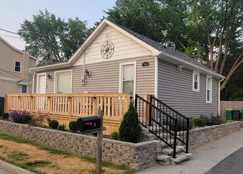 3 N Maple Avenue Fox Lake IL 60020