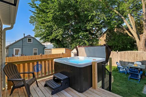 Tiny photo for 3 N Maple Avenue, Fox Lake, IL 60020 (MLS # 12545016)