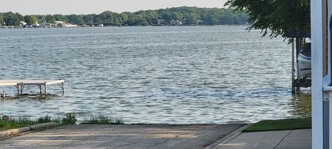 Tiny photo for 3 N Maple Avenue, Fox Lake, IL 60020 (MLS # 12545016)