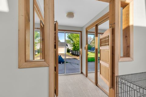 Tiny photo for 1275 Bloomingdale Road, Glendale Heights, IL 60139 (MLS # 12697327)