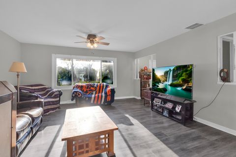 Tiny photo for 1275 Bloomingdale Road, Glendale Heights, IL 60139 (MLS # 12697327)