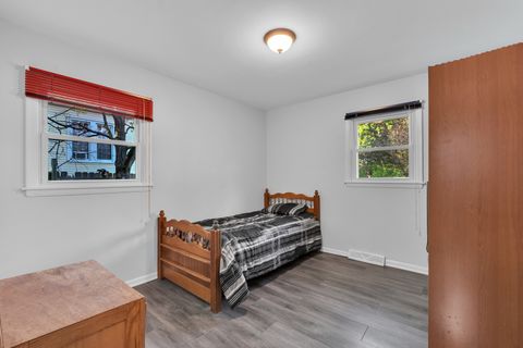 Tiny photo for 1275 Bloomingdale Road, Glendale Heights, IL 60139 (MLS # 12697327)